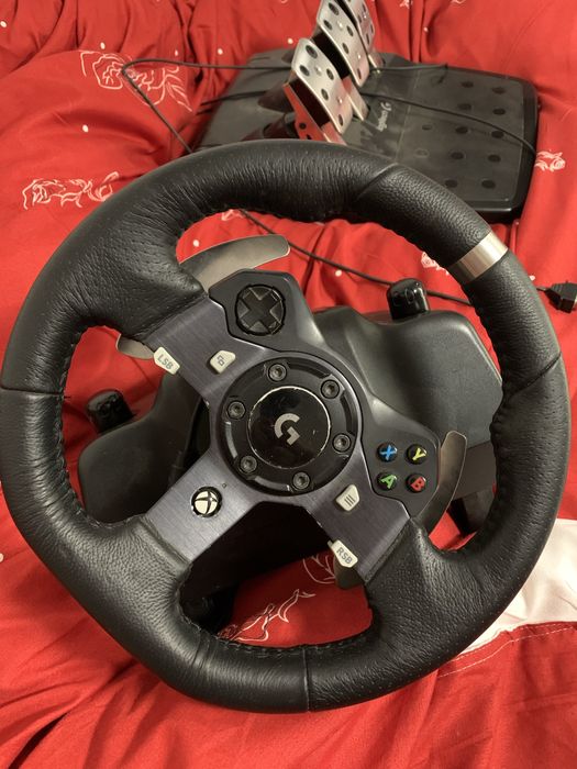 Volan Logitech G920 cu pedale si schimbator