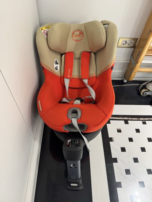 scaun auto Cybex Sirona S2 i-size rotativ