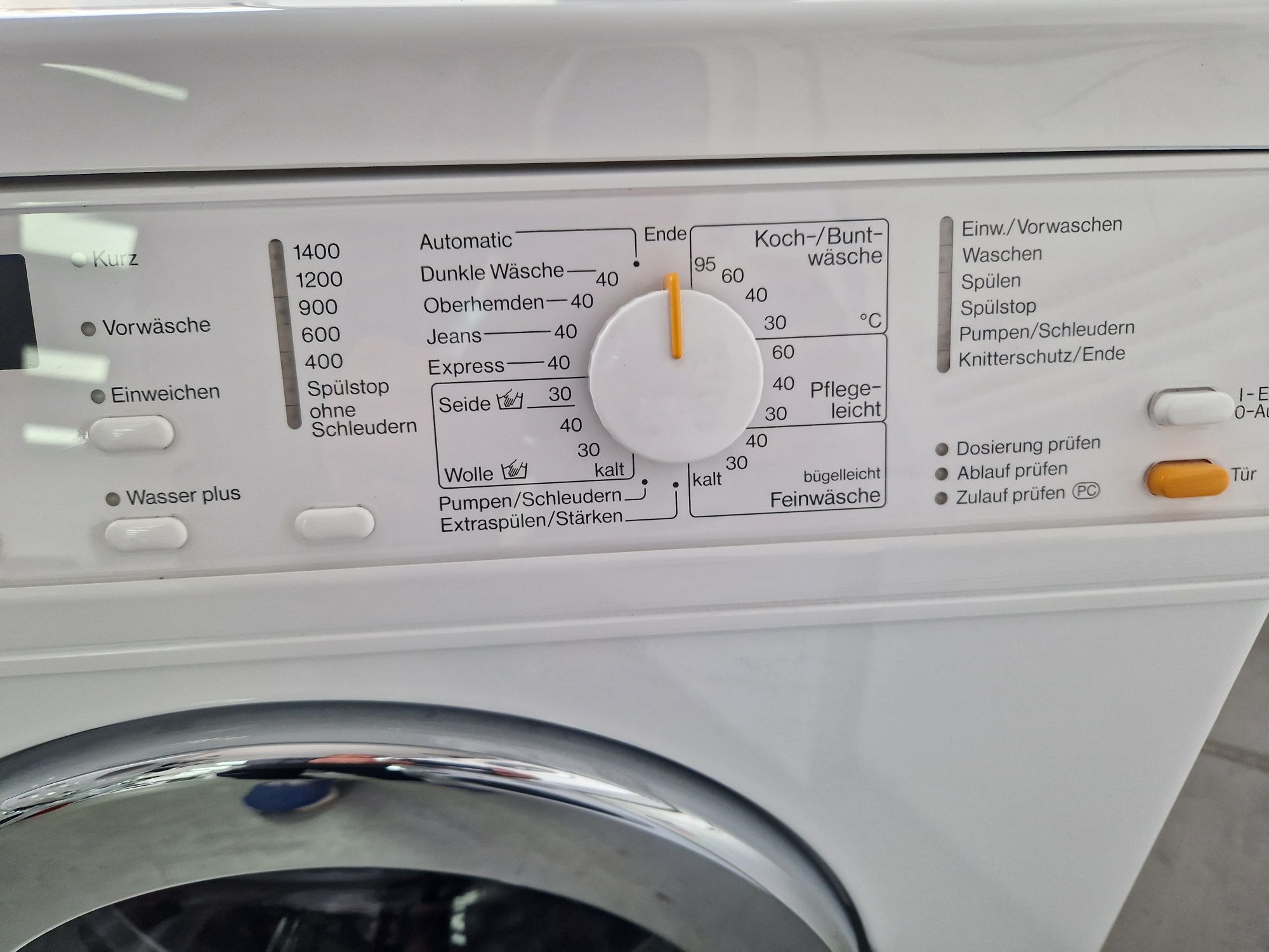 Пералня MIELE W 3241 пчелна пита