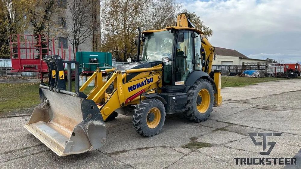 Komatsu WB 97 R Avans leasing de la 15% Komatsu WB97R 2.042h 4x4 JoyStick 2021