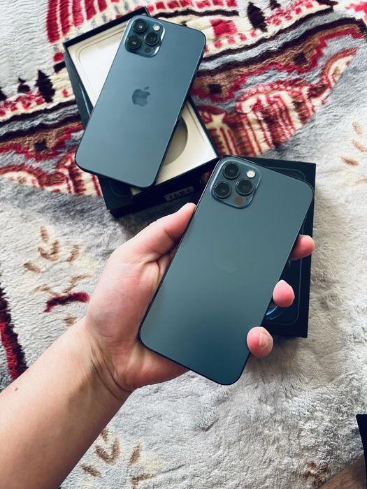 iPhone 12 Pro 12 Pro Max 256 LL/A