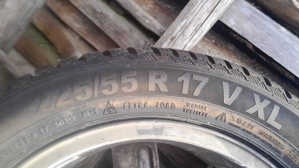 Anvelope iarna  225 55 16