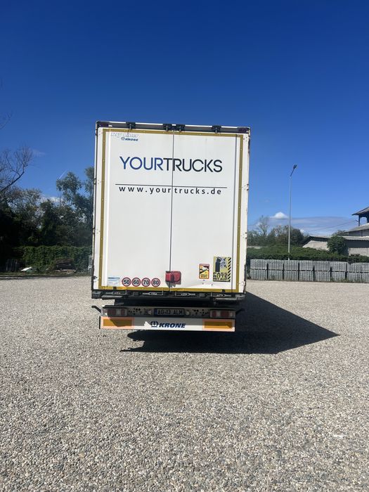 Vănd semiremorca dubă krone