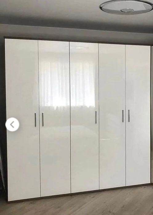 Продам шкаф Шатура 5 дверей