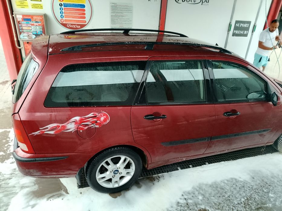 Mașina trage foarte bine  .1.8tdi..140.stange