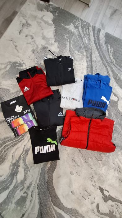 Hanorace Nike, Adidas,Tommy și Puma