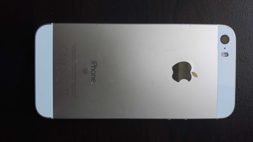 Se 2016 16gb gold rose + airpods 2 pro