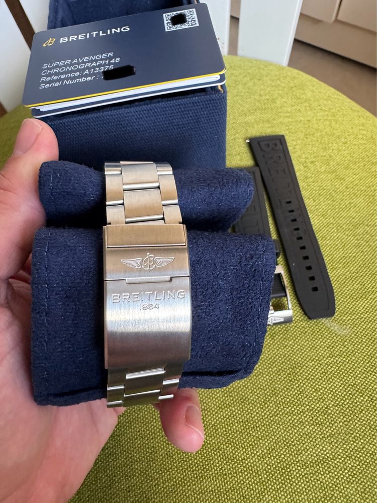 Breitling Super Avenger 48mm A13375