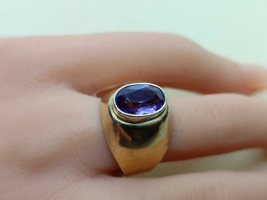 Inel rusesc – argint 875 aurit, piatră violet