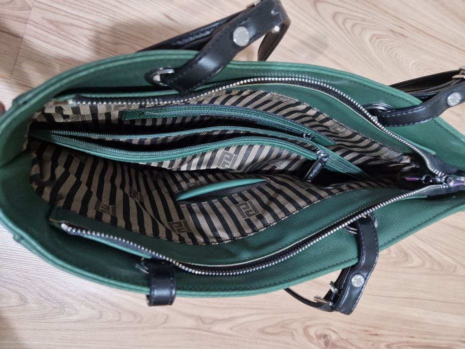 Дамска чанта Silvrer & Polo.