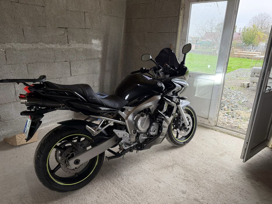 Vand Yamaha FZ6 GT
