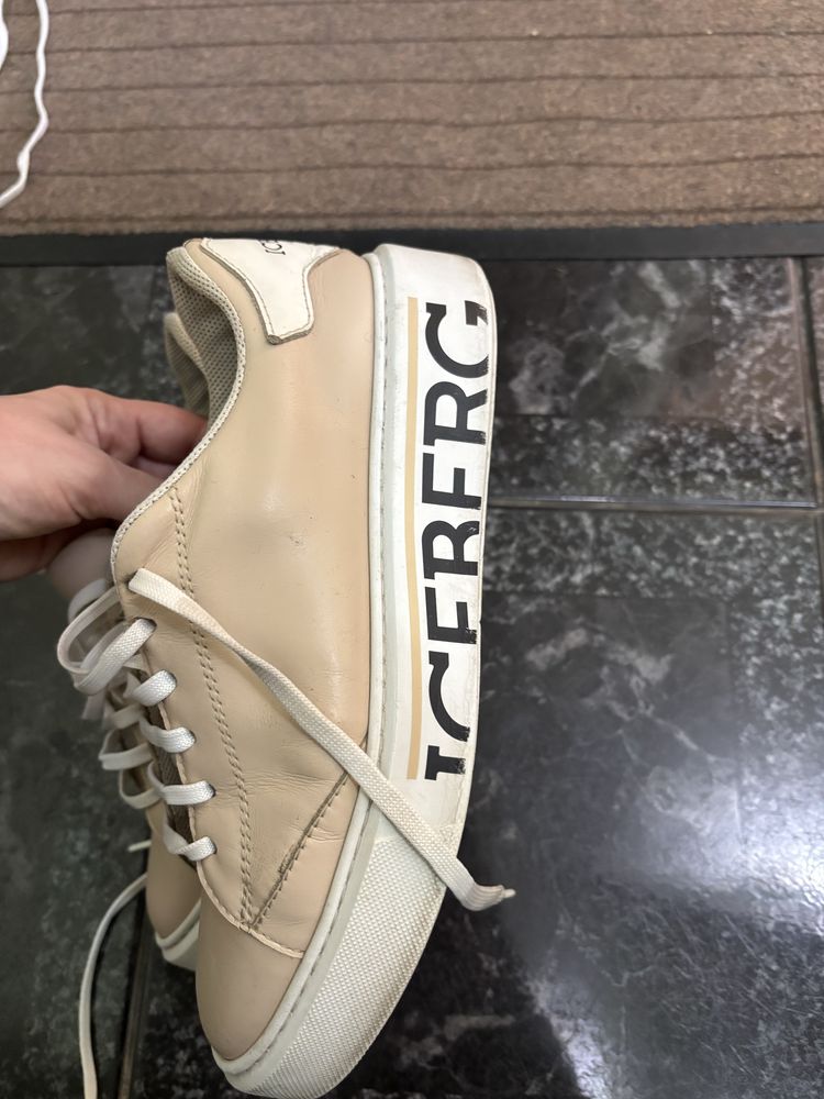 Adidasi iceberg originali
