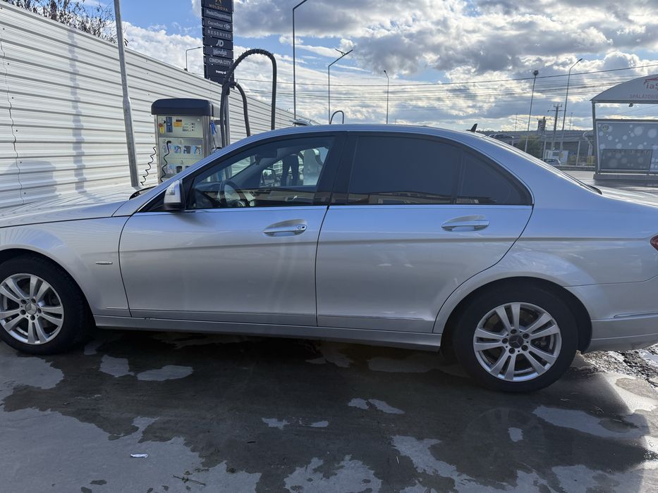 Mercedes-Benz C Class w204