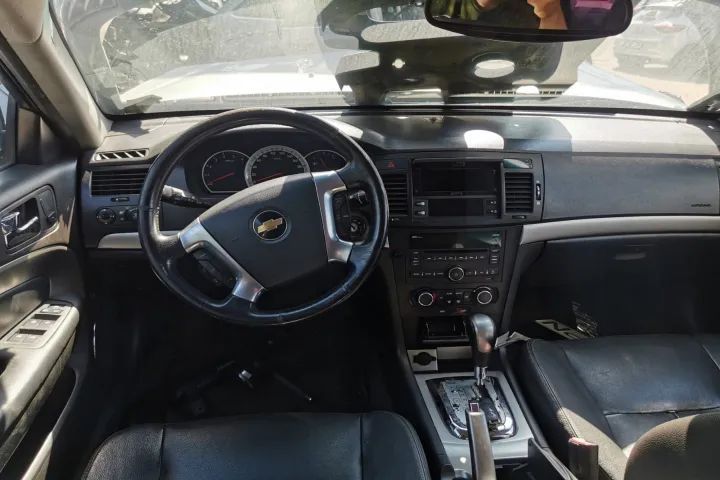 bara spate armatura stop tripla stanga dreapta rampa injectoare  praguri racitor gaze debitmetru aer parasolare plafoniera  Chevrolet Epica 2010 motor 2.0D 150cp Z20S dezmembrez dezmembrari