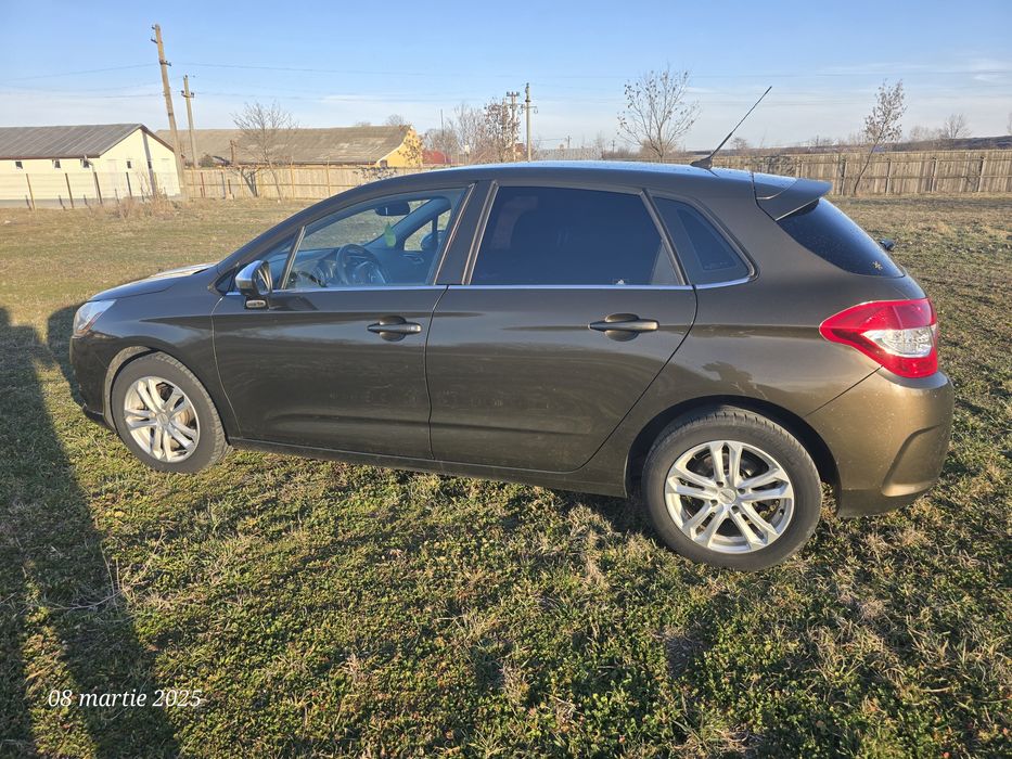 Citroen C4 vînd sau schimb