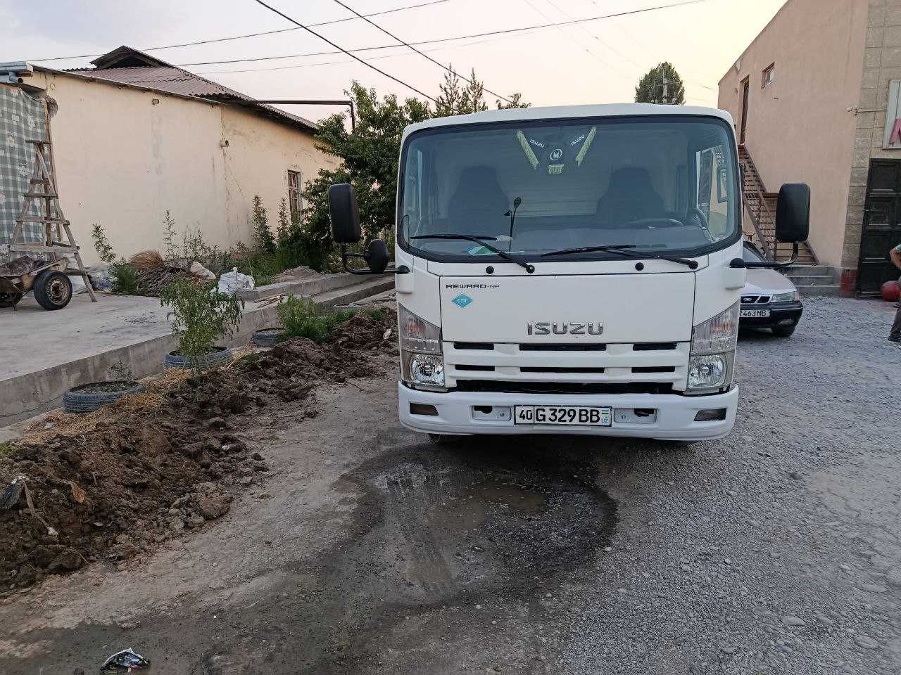 5 tonnali bortovoy isuzu 2009 yil