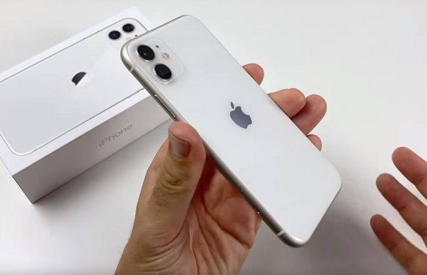 iPhone 11 / 128ГБ