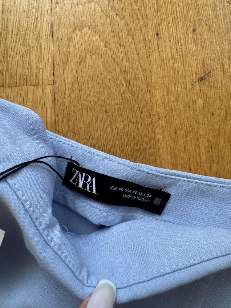 Zara пола-панталон XS
