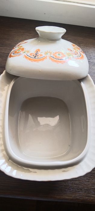 Продается сахарница винтажная