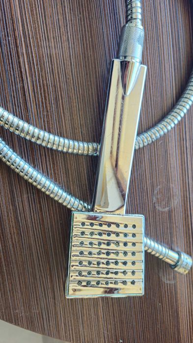 Разпродажба! За баня - сапунерка, ринг, огледало, душ слушалка с шлаух