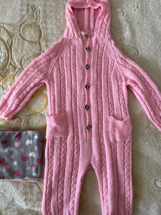 Combinezon de iarna tricotat pt fetita