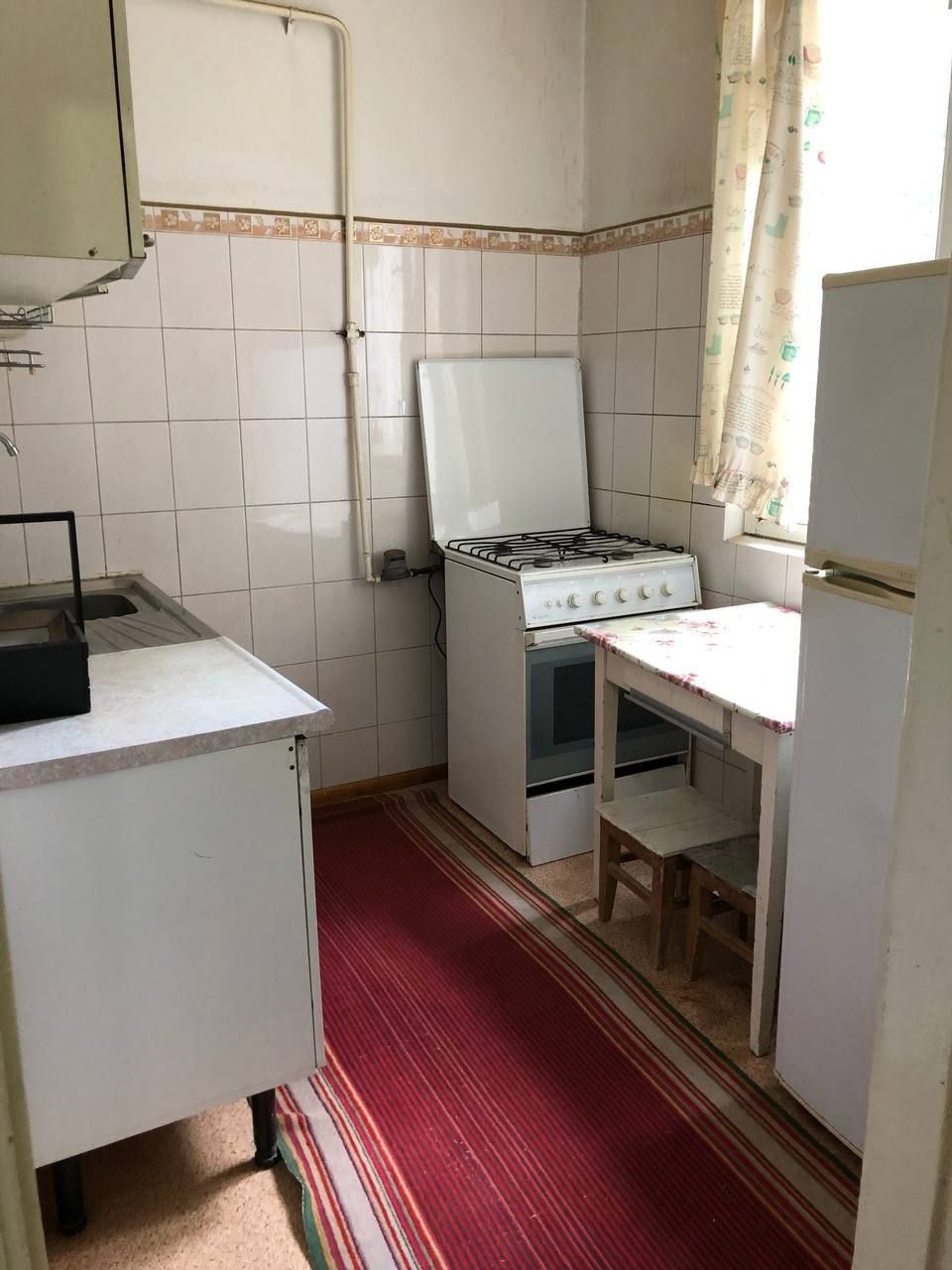 Продаётся 3 комнатная квартира,3/1/4,Чиланзар 9 квартал,дом 16