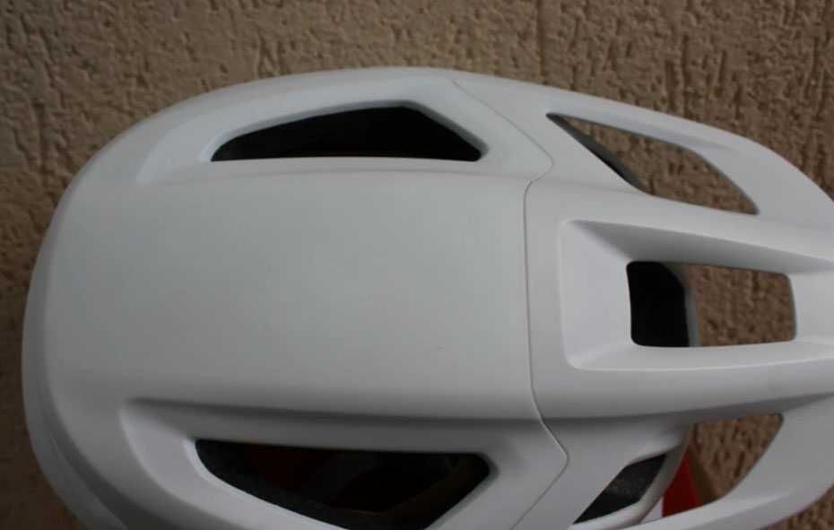 Specialized Camber Mips casca MTB - alb - marime M(55-59cm)