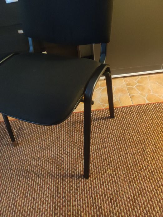 Scaun de birou simplu