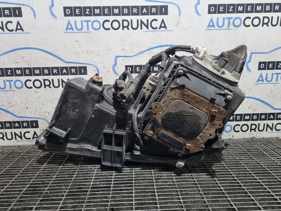 Far Stanga Lexus RX 400 H 2004 - 2009 SUV 4 Usi (1264) Cu lupă