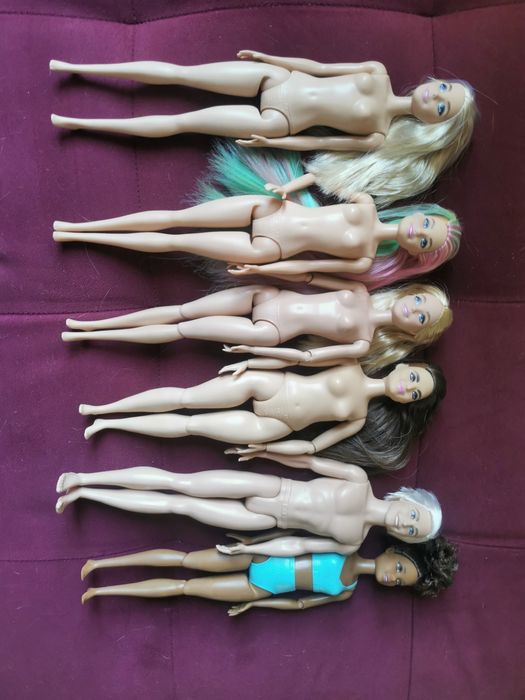 Лот кукли барби като нови