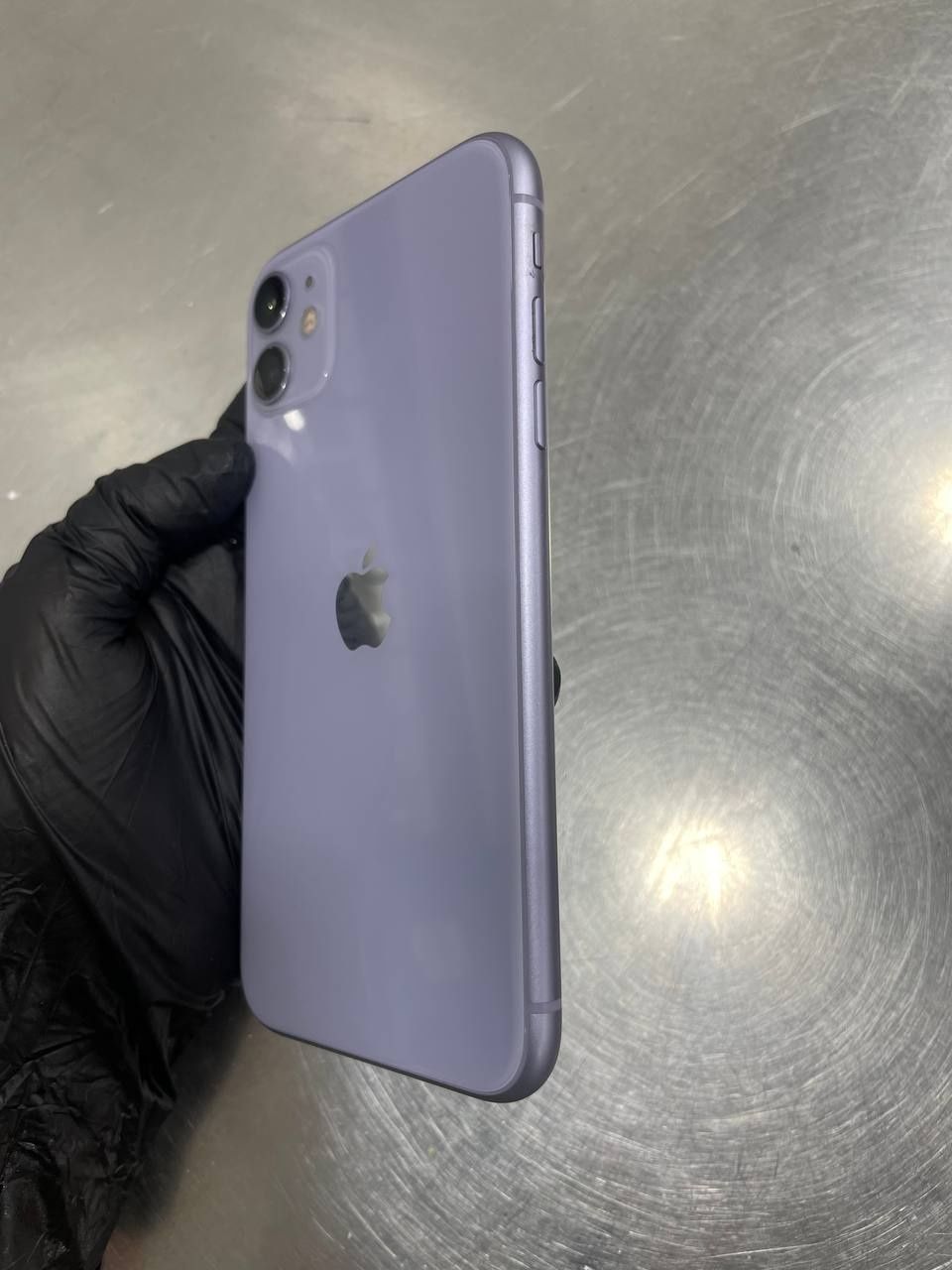 iPhone 11 sotiladi