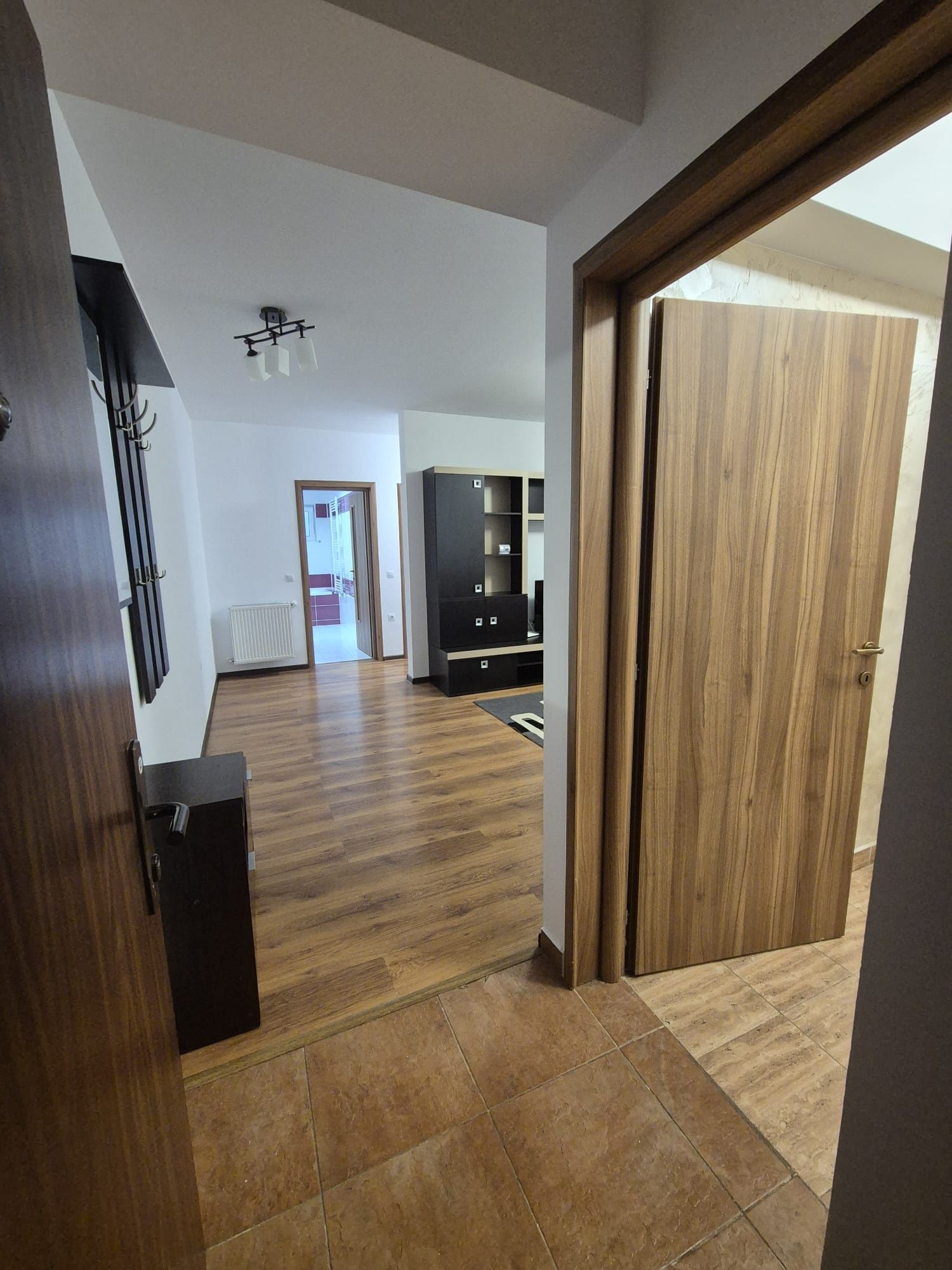 Va propun spre închiriere Ap 3 camere