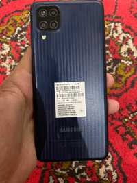 Samsung m 12 karopka dokument bor arginal zaryatchik qoshib berilad