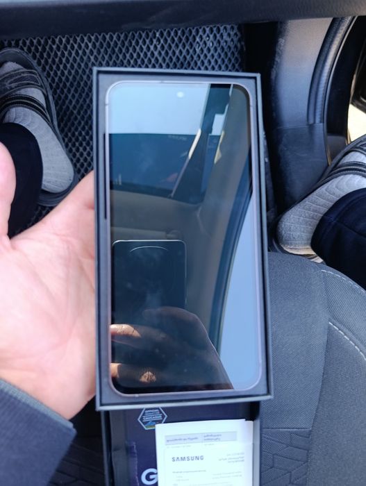 Факат нахтга сотаман келиштириб бераман s 24 fe  256 gb