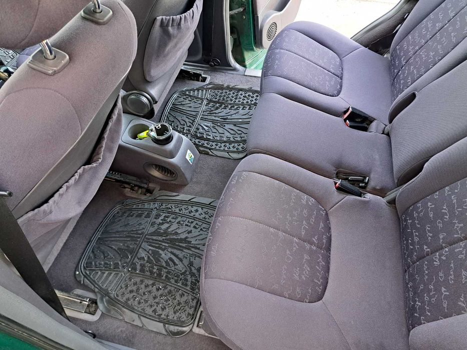 Мерцедес А 140 2000г