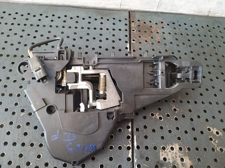 Maner usa stanga fata mercedes a class w169 981468100 a1697600634