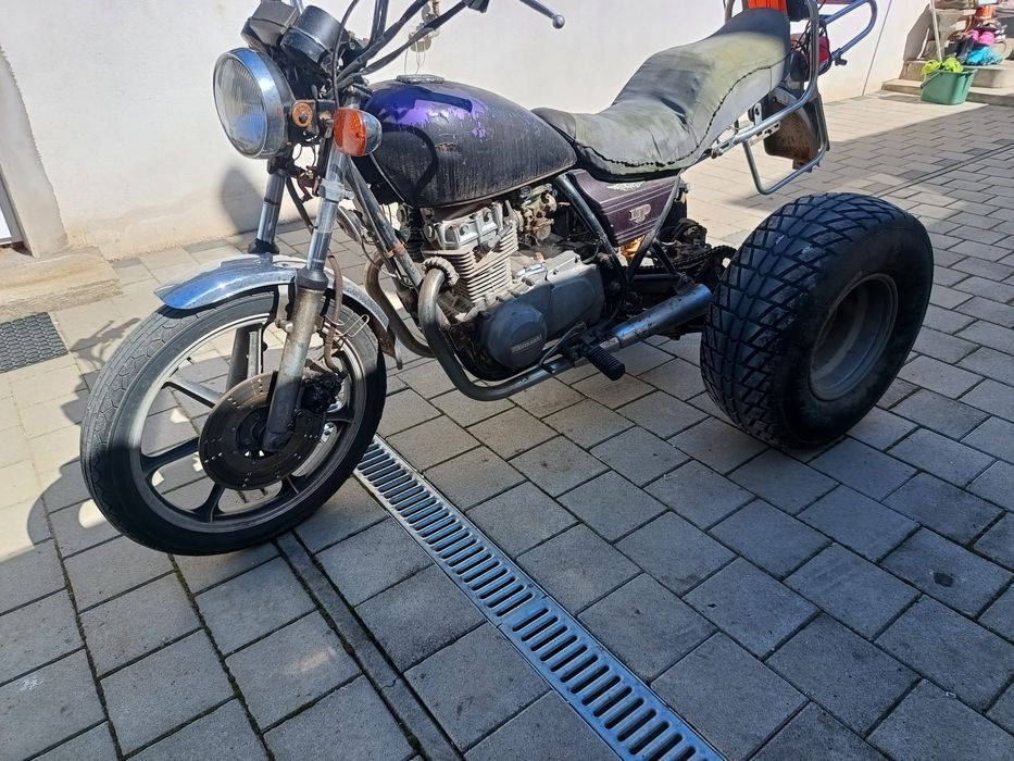 Triciclu Kawasaki