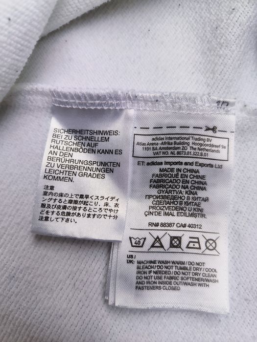 Adidas Real Madrid размер M