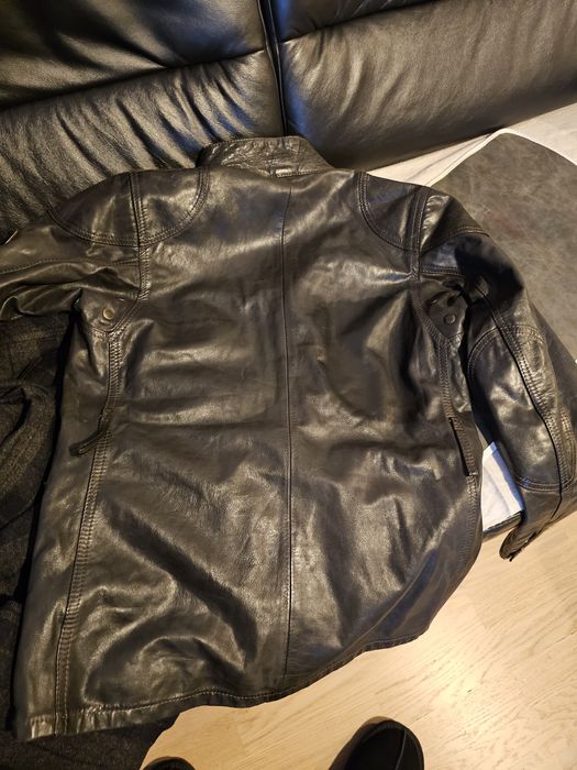 Geaca din piele Belstaff Panther 1966 mărimea 44