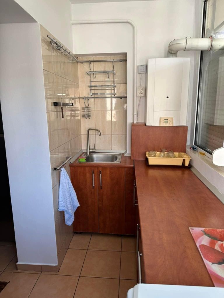 Închiriez apartament Brazda