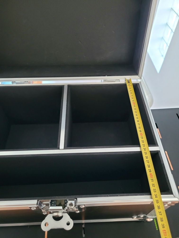 Flight case cutii 46×34x30 dj formație transport genti husa echipament