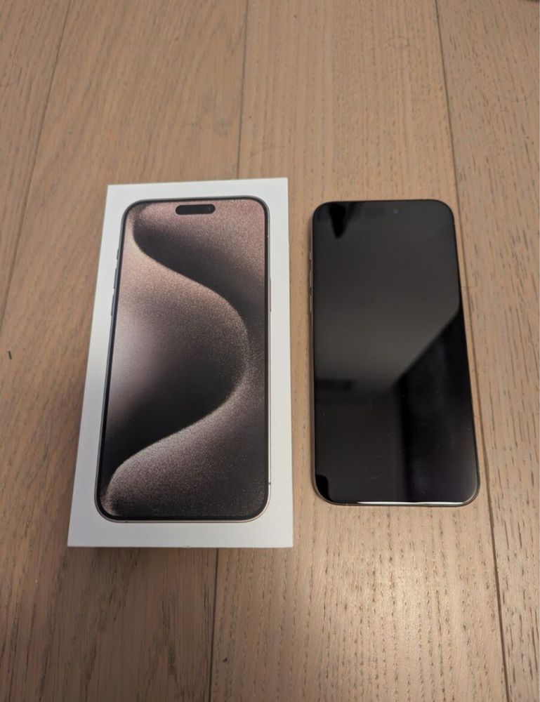 Iphone 15 Pro max 256 Esim