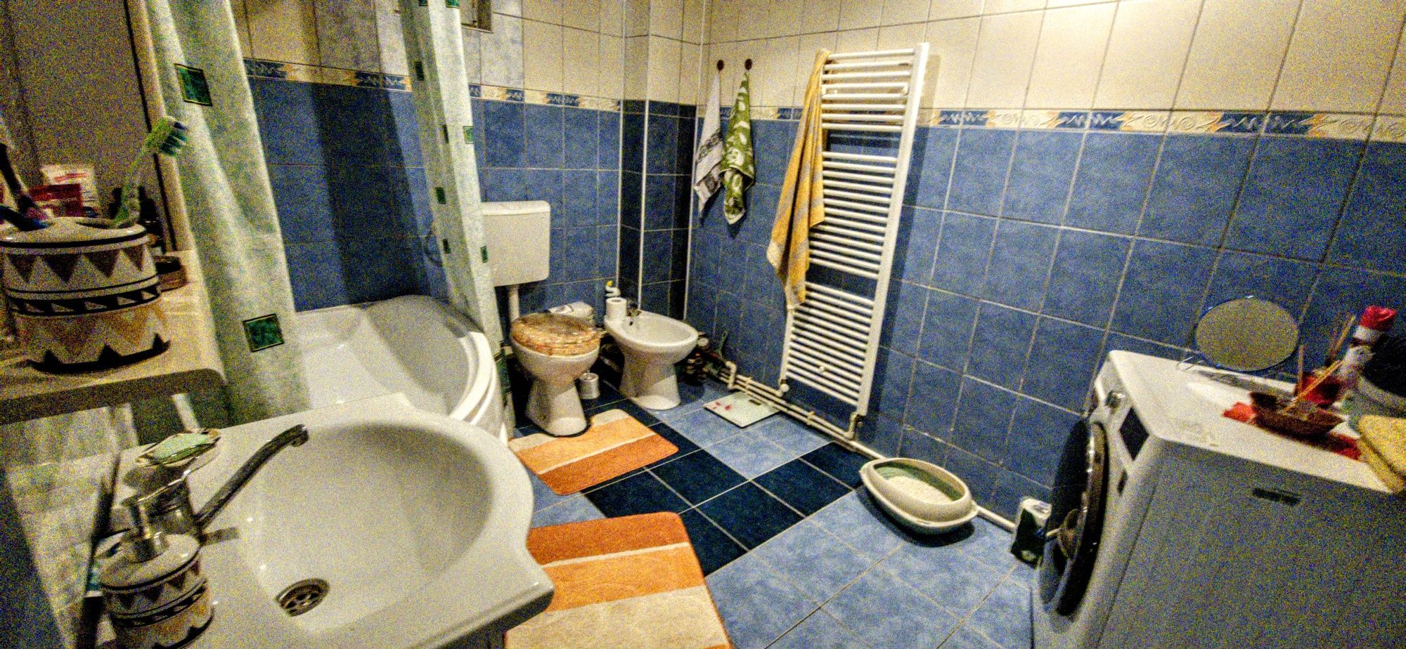 Apartament Codrisor , 2 camere decomandat.