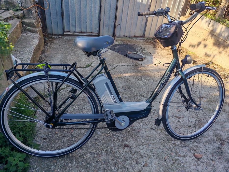 YAMAHA -e-bike-cu motor electric,gata de drum.