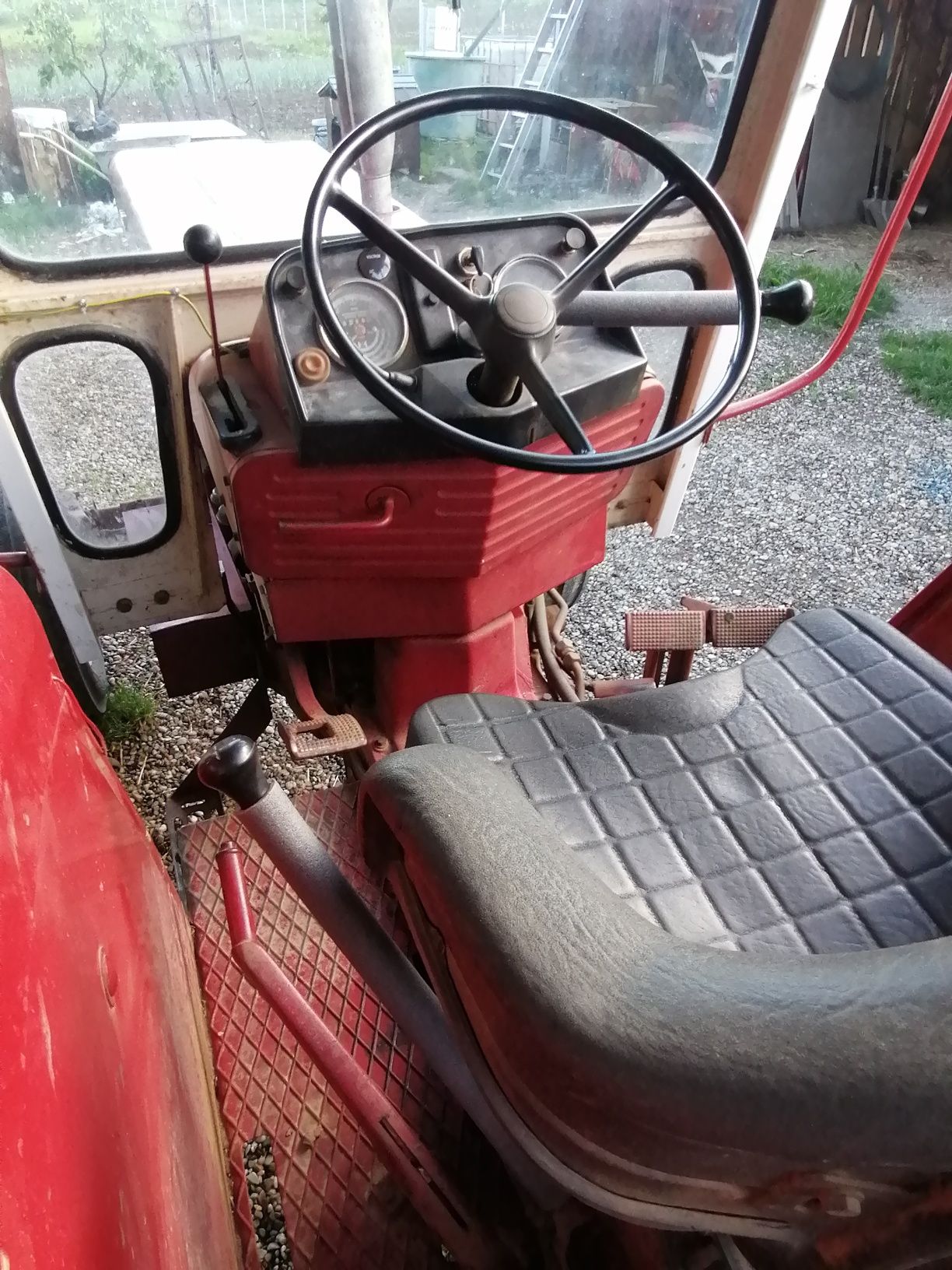 Tractor international 844 s