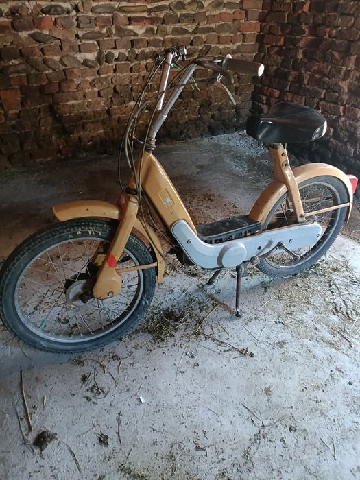 Vând Piaggio ciao