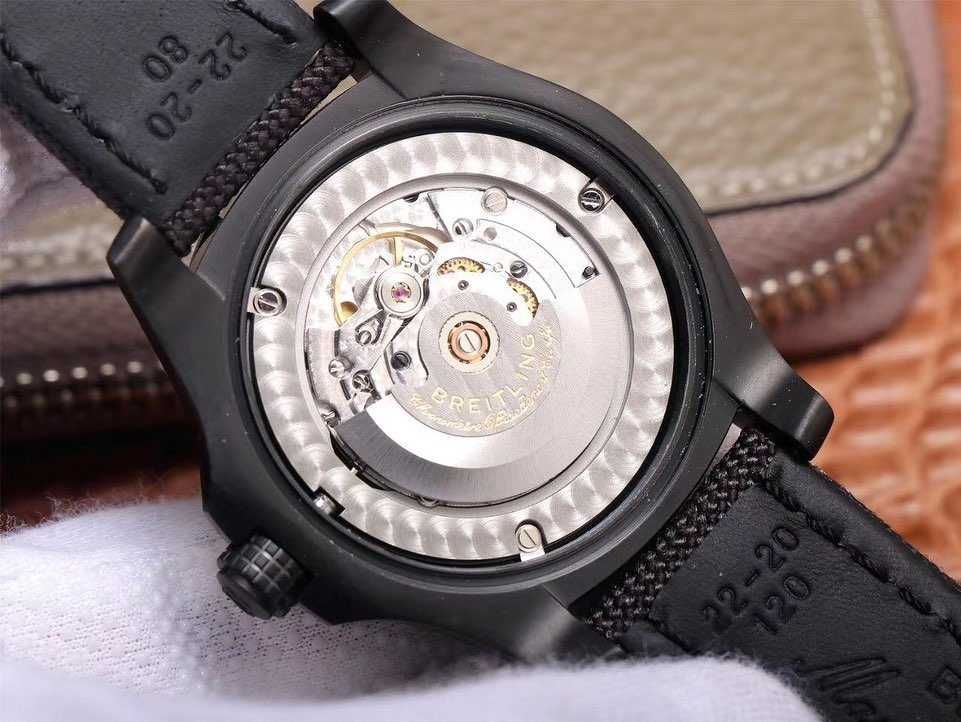 Breitling blackbrid черен