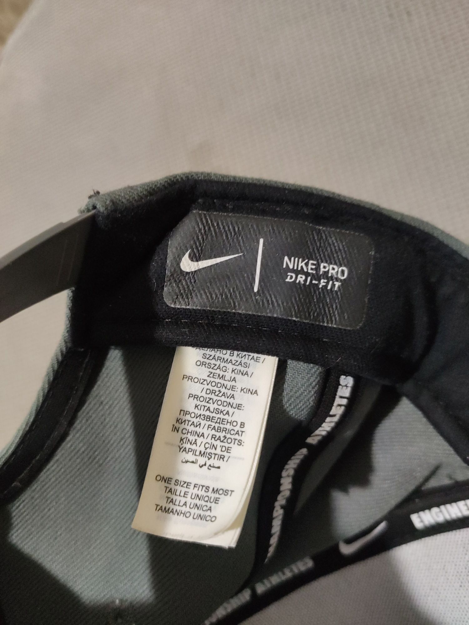 Șapcă Nike Pro Dri Fit