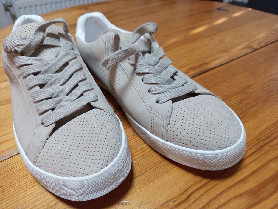 Мъжки тенис обувки Zara 40 номер