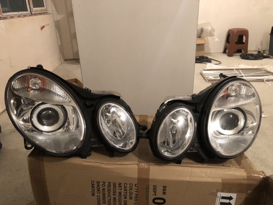 Фар завиващ ляв мерцедес w211 биксенон